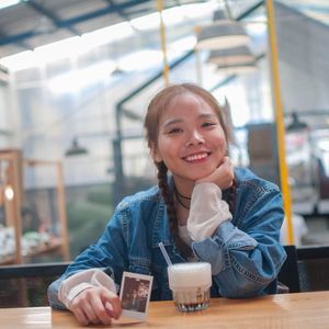 Meet your Posher, Alice